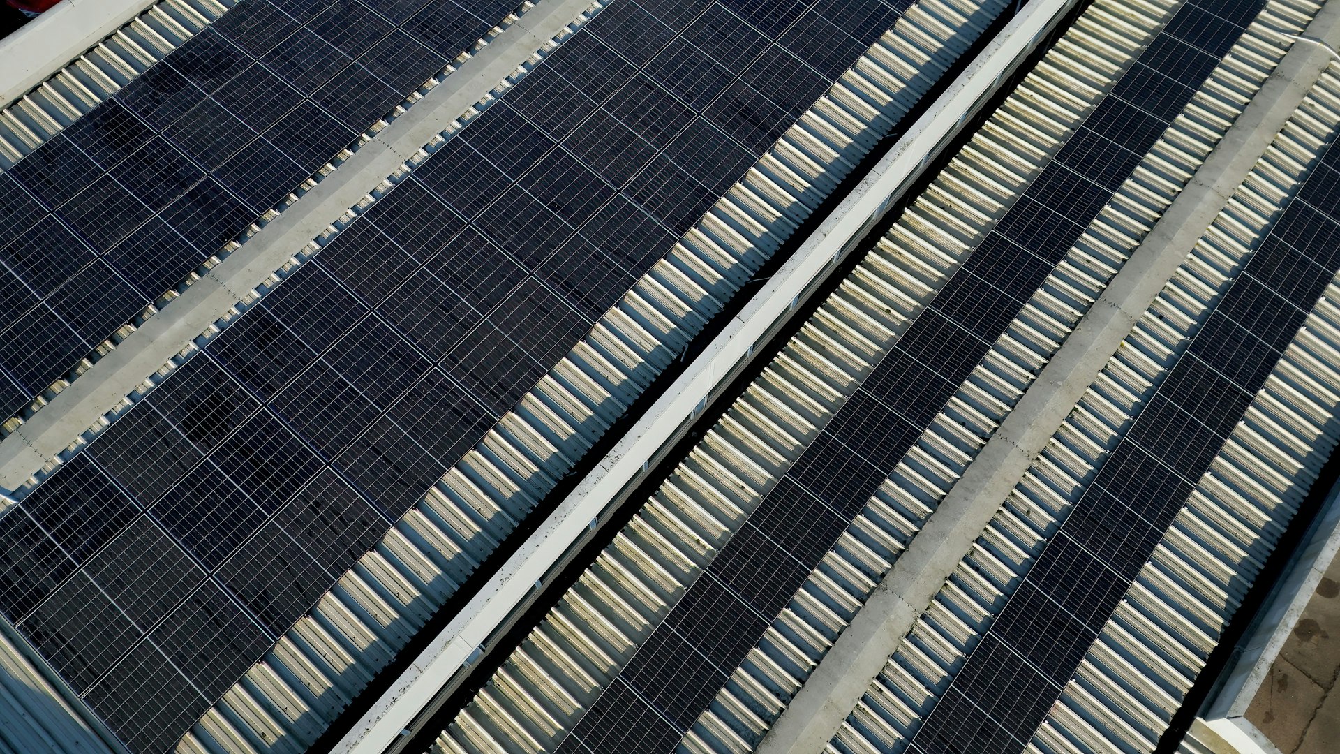 A large commercial rooftop installation by Insight Energy